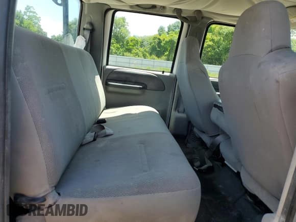 ✅ 2004 Ford F-250 XL • VIN: 1FTNW20S54EB68825 • Лот: 56432595. Опубликован ранее на Copart с пробегом 67 934 миль. Бесплатный доступ к архиву аукционных продаж из США и подробный отчёт об истории автомобиля на DreamBid. Изображение 10.