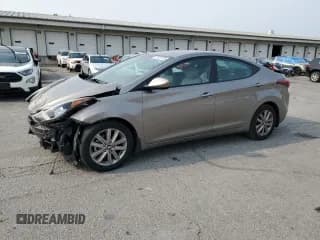✅ 2016 Hyundai Elantra SE • VIN: 5NPDH4AE1GH759216 • Lot: 71857575. Wystawiony na Copart z przebiegiem 89 603 mil. Bezpłatny archiwum sprzedaży aukcyjnych z USA i szczegółowy raport historii pojazdu na DreamBid. Zdjęcie 1.
