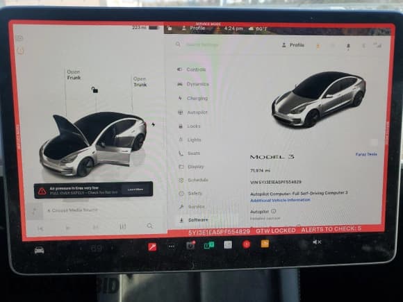 ✅ 2023 Tesla Model 3 • VIN: 5YJ3E1EA5PF554829 • Lot: 90008575. Wystawiony na Copart z przebiegiem 71 974 mil. Bezpłatny archiwum sprzedaży aukcyjnych z USA i szczegółowy raport historii pojazdu na DreamBid. Zdjęcie 9.