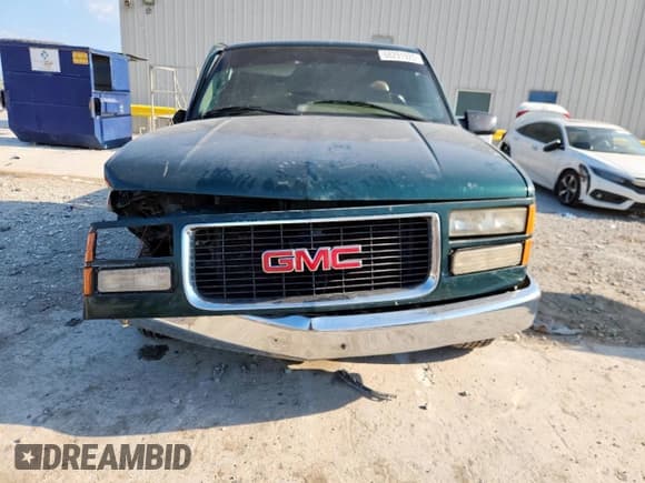✅ 1996 GMC Sierra 1500 • VIN: 2GTEC19R4T1552775 • Lot: 68291925. Wystawiony na Copart z przebiegiem 146 095 mil. Bezpłatny archiwum sprzedaży aukcyjnych z USA i szczegółowy raport historii pojazdu na DreamBid. Zdjęcie 5.