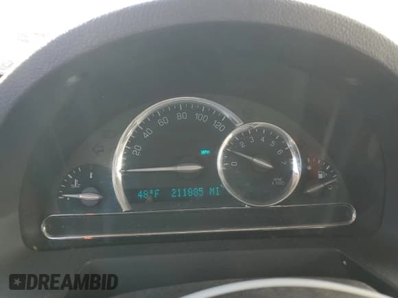 ✅ 2006 Chevrolet HHR LS • VIN: 3GNDA13D16S657286 • Lot: 46088705. Wystawiony na Copart z przebiegiem 211 885 mil. Bezpłatny archiwum sprzedaży aukcyjnych z USA i szczegółowy raport historii pojazdu na DreamBid. Zdjęcie 9.