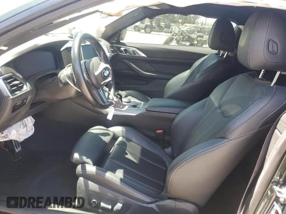 ✅ 2022 BMW 4 Series M440i • VIN: WBA83AP00NCH73546 • Lot: 62530305. Listed on Copart with 35,052 mi. Free auction sales archive from the USA and detailed vehicle history report at DreamBid. Image 7.