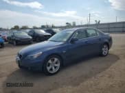 ✅ 2006 BMW 5 Series 525i • VIN: WBANE53596CK79108 • Лот: 82554205. Опубликован ранее на Copart с пробегом 98 534 миль. Бесплатный доступ к архиву аукционных продаж из США и подробный отчёт об истории автомобиля на DreamBid. Изображение 1.