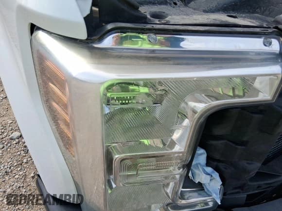 ✅ 2019 Ford F-350 Platinum • VIN: 1FT7W3BT9KED43627 • Lot: 43832539. Wystawiony na IAAI z przebiegiem Nie podano. Bezpłatny archiwum sprzedaży aukcyjnych z USA i szczegółowy raport historii pojazdu na DreamBid. Zdjęcie 41.