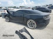 ✅ 2020 Chevrolet Camaro 1LT • VIN: 1G1FB1RS0L0111336 • Lot: 69446415. Wystawiony na Copart z przebiegiem Nie podano. Bezpłatny archiwum sprzedaży aukcyjnych z USA i szczegółowy raport historii pojazdu na DreamBid. Zdjęcie 2.