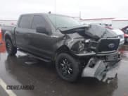 ✅ 2020 Ford F-150 XL • VIN: 1FTEW1E54LKF15218 • Lot: 43536784. Wystawiony na IAAI z przebiegiem 71 925 mil. Bezpłatny archiwum sprzedaży aukcyjnych z USA i szczegółowy raport historii pojazdu na DreamBid. Zdjęcie 1.