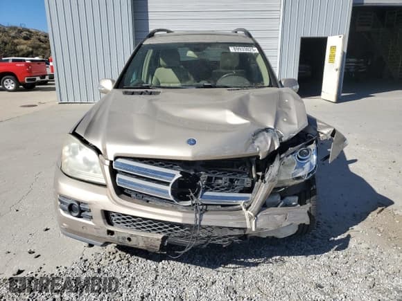✅ 2007 Mercedes-Benz GL 450 • VIN: 4JGBF71EX7A188875 • Lot: 89933025. Listed on Copart with 210,021 mi. Free auction sales archive from the USA and detailed vehicle history report at DreamBid. Image 5.