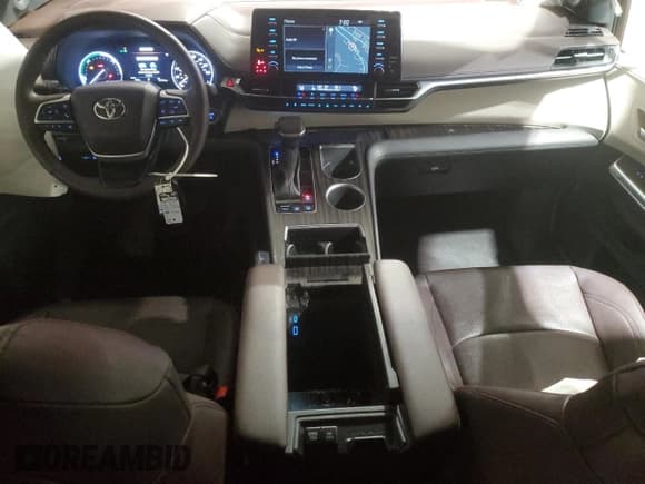 ✅ 2023 Toyota Sienna Platinum • VIN: 5TDESKFC3PS098476 • Lot: 85676095. Listed on Copart with 23,742 mi. Free auction sales archive from the USA and detailed vehicle history report at DreamBid. Image 8.