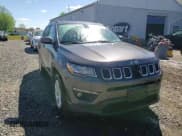 ✅ 2019 Jeep Compass Latitude • VIN: 3C4NJDBB8KT813956 • Lot: 55733235. Wystawiony na Copart z przebiegiem 147 793 mil. Bezpłatny archiwum sprzedaży aukcyjnych z USA i szczegółowy raport historii pojazdu na DreamBid. Zdjęcie 14.
