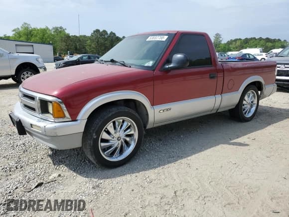 ✅ 1994 Chevrolet S-10 • VIN: 1GCCS14Z0R8185221 • Лот: 53832755. Опубликован ранее на Copart с пробегом 222 200 миль. Бесплатный доступ к архиву аукционных продаж из США и подробный отчёт об истории автомобиля на DreamBid. Изображение 1.