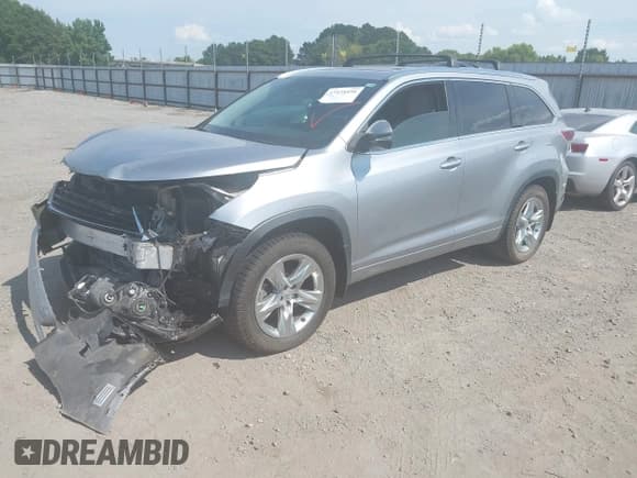 ✅ 2015 Toyota Highlander Limited • VIN: 5TDDKRFH6FS141674 • Лот: 42938456. Опубликован ранее на IAAI с пробегом 92 924 миль. Бесплатный доступ к архиву аукционных продаж из США и подробный отчёт об истории автомобиля на DreamBid. Изображение 2.