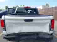 2023 Chevrolet Colorado 2WD Work Truck с VIN 1GCGSBEC5P1123711, выставлен на аукционе IAAI как лот 43422639 с пробегом 45 904 миль миль и . История ставок и продаж доступна на DreamBid. Изображение 6.