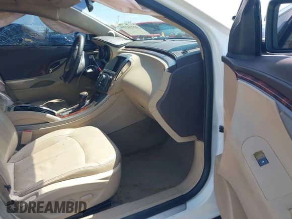 ✅ 2012 Buick LaCrosse Leather • VIN: 1G4GC5E33CF350242 • Лот: 42231224. Опубликован ранее на IAAI с пробегом 92 036 миль. Бесплатный доступ к архиву аукционных продаж из США и подробный отчёт об истории автомобиля на DreamBid. Изображение 5.