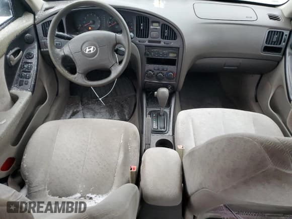 ✅ 2006 Hyundai Elantra GLS • VIN: KMHDN46D86U305568 • Lot: 43698985. Wystawiony na Copart z przebiegiem 156 941 mil. Bezpłatny archiwum sprzedaży aukcyjnych z USA i szczegółowy raport historii pojazdu na DreamBid. Zdjęcie 8.