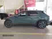 ✅ 2024 Hyundai Ioniq 5 SE Standard Range • VIN: KM8KM4DB7RU262342 • Lot: 42302819. Wystawiony na IAAI z przebiegiem 12 461 mil. Bezpłatny archiwum sprzedaży aukcyjnych z USA i szczegółowy raport historii pojazdu na DreamBid. Zdjęcie 15.