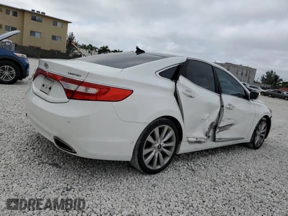 2014 Hyundai Azera Limited with VIN KMHFH4JG1EA377889, listed as a Copart auction lot 88479775 with 95,212 mi miles and Salvage title. Bid and sale history available at DreamBid. Image 3.