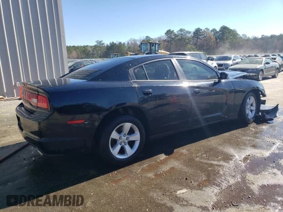 ✅ 2014 Dodge Charger SE • VIN: 2C3CDXBG6EH254517 • Lot: 48569235. Wystawiony na Copart z przebiegiem 156 378 mil. Bezpłatny archiwum sprzedaży aukcyjnych z USA i szczegółowy raport historii pojazdu na DreamBid. Zdjęcie 3.