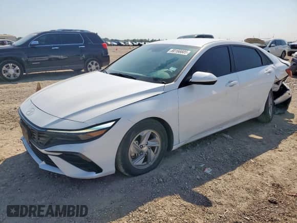 2024 Hyundai Elantra SE with VIN KMHLL4DG3RU683297, listed as a Copart auction lot 80166605 with 15,645 mi miles and Salvage title. Bid and sale history available at DreamBid. Image 1.