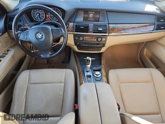 ✅ 2008 BMW X5 3.0si • VIN: 5UXFE43588L031466 • Lot: 91143405. Wystawiony na Copart z przebiegiem 221 132 mil. Bezpłatny archiwum sprzedaży aukcyjnych z USA i szczegółowy raport historii pojazdu na DreamBid. Zdjęcie 8.