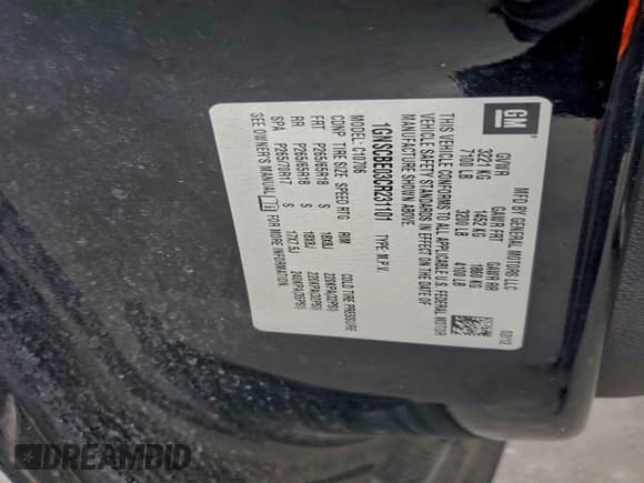 ✅ 2012 Chevrolet Tahoe LT • VIN: 1GNSCBE03CR231101 • Lot: 94236405. Wystawiony na Copart z przebiegiem 236 099 mil. Bezpłatny archiwum sprzedaży aukcyjnych z USA i szczegółowy raport historii pojazdu na DreamBid. Zdjęcie 13.