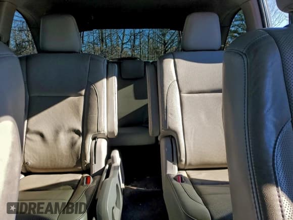 ✅ 2015 Toyota Highlander Limited • VIN: 5TDDCRFH8FS012994 • Lot: 93734545. Listed on Copart with 82,950 mi. Free auction sales archive from the USA and detailed vehicle history report at DreamBid. Image 10.