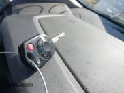 ✅ 2018 Ford Transit • VIN: 1FTYR2ZMXJKA21812 • Lot: 43054561. Wystawiony na IAAI z przebiegiem 219 255 mil. Bezpłatny archiwum sprzedaży aukcyjnych z USA i szczegółowy raport historii pojazdu na DreamBid. Zdjęcie 11.