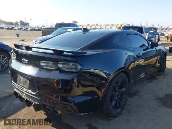 ✅ 2022 Chevrolet Camaro 2SS • VIN: 1G1FH1R70N0127744 • Lot: 42395873. Wystawiony na IAAI z przebiegiem 67 709 mil. Bezpłatny archiwum sprzedaży aukcyjnych z USA i szczegółowy raport historii pojazdu na DreamBid. Zdjęcie 4.