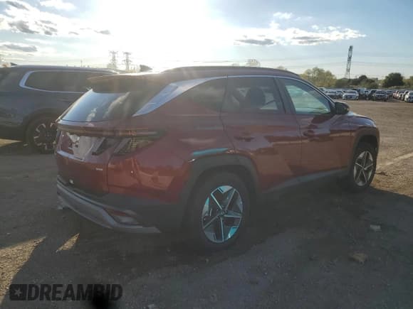 ✅ 2025 Hyundai Tucson SEL Convenience • VIN: 5NMJCCDE2SH478524 • Lot: 84198385. Wystawiony na Copart z przebiegiem 7 574 mil. Bezpłatny archiwum sprzedaży aukcyjnych z USA i szczegółowy raport historii pojazdu na DreamBid. Zdjęcie 3.