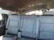 2023 Chevrolet Tahoe Commercial z VIN 1GNSKLED2PR434417, wystawiony jako Copart lot #64286745 z przebiegiem 28 518 mil mil oraz Szkoda całkowita • Salvage title. Historia ofert i sprzedaży dostępna na DreamBid. Obrazek 10.