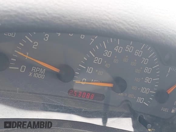 ✅ 2004 Pontiac Sunfire • VIN: 1G2JB12F047159902 • Lot: 42631675. Listed on IAAI with 253,088 mi. Free auction sales archive from the USA and detailed vehicle history report at DreamBid. Image 7.