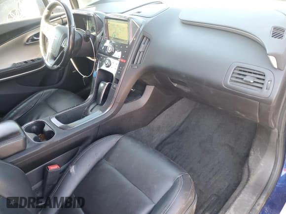 ✅ 2013 Chevrolet Volt • VIN: 1G1RD6E42DU134655 • Lot: 78786364. Wystawiony na Copart z przebiegiem 133 064 mil. Bezpłatny archiwum sprzedaży aukcyjnych z USA i szczegółowy raport historii pojazdu na DreamBid. Zdjęcie 8.