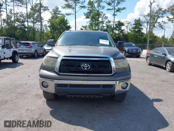 ✅ 2010 Toyota Tundra • VIN: 5TFEY5F12AX094192 • Lot: 43312801. Wystawiony na IAAI z przebiegiem 201 614 mil. Bezpłatny archiwum sprzedaży aukcyjnych z USA i szczegółowy raport historii pojazdu na DreamBid. Zdjęcie 6.
