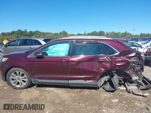 ✅ 2019 Ford Edge Titanium • VIN: 2FMPK3K92KBB26315 • Лот: 43397235. Опубликован ранее на IAAI с пробегом 63 245 миль. Бесплатный доступ к архиву аукционных продаж из США и подробный отчёт об истории автомобиля на DreamBid. Изображение 14.