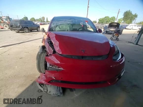 ✅ 2022 Tesla Model Y Performance • VIN: 7SAYGDEF6NF340204 • Lot: 82315455. Listed on Copart with Not provided. Free auction sales archive from the USA and detailed vehicle history report at DreamBid. Image 13.