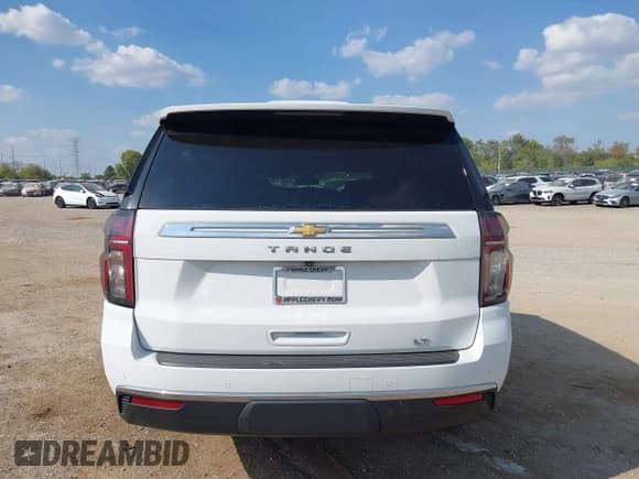 ✅ 2021 Chevrolet Tahoe LT • VIN: 1GNSKNKD1MR295232 • Lot: 43382179. Listed on IAAI with 86,232 mi. Free auction sales archive from the USA and detailed vehicle history report at DreamBid. Image 16.