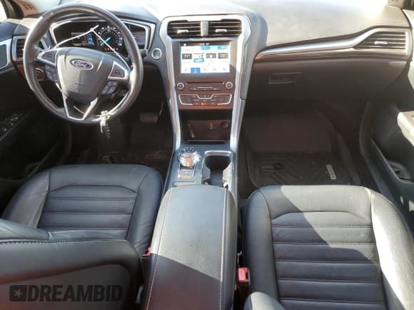 ✅ 2017 Ford Fusion SE • VIN: 3FA6P0H99HR204550 • Лот: 93405975. Опубликован ранее на Copart с пробегом 77 308 миль. Бесплатный доступ к архиву аукционных продаж из США и подробный отчёт об истории автомобиля на DreamBid. Изображение 8.