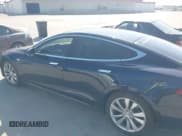 ✅ 2013 Tesla Model S • VIN: 5YJSA1CN2DFP20457 • Lot: 43461051. Listed on IAAI with 338,292 mi. Free auction sales archive from the USA and detailed vehicle history report at DreamBid. Image 14.