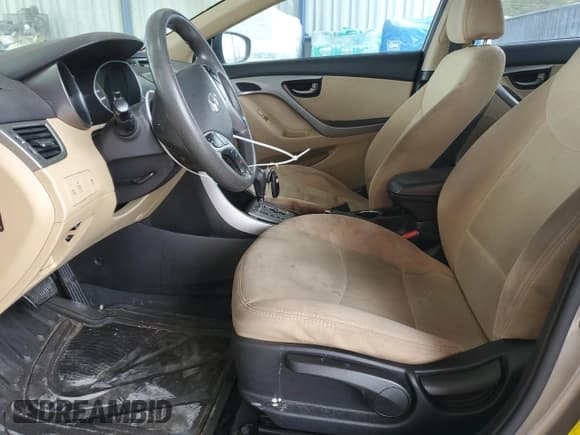 ✅ 2013 Hyundai Elantra Limited • VIN: 5NPDH4AE7DH295988 • Lot: 82532825. Listed on Copart with 178,671 mi. Free auction sales archive from the USA and detailed vehicle history report at DreamBid. Image 7.