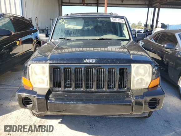 ✅ 2006 Jeep Commander • VIN: 1J8HH48K16C106515 • Lot: 82670514. Listed on Copart with 232,689 mi. Free auction sales archive from the USA and detailed vehicle history report at DreamBid. Image 5.