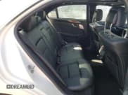 ✅ 2013 Mercedes-Benz E 350 Luxury • VIN: WDDHF2EB6DA675669 • Lot: 81901775. Wystawiony na Copart z przebiegiem 115 465 mil. Bezpłatny archiwum sprzedaży aukcyjnych z USA i szczegółowy raport historii pojazdu na DreamBid. Zdjęcie 10.