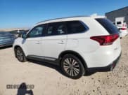✅ 2020 Mitsubishi Outlander ES • VIN: JA4AZ3A38LZ043015 • Лот: 89694575. Опубликован ранее на Copart с пробегом 127 161 миль. Бесплатный доступ к архиву аукционных продаж из США и подробный отчёт об истории автомобиля на DreamBid. Изображение 2.