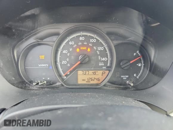 ✅ 2016 Toyota Yaris L • VIN: VNKKTUD36GA067886 • Лот: 85729275. Опубликован ранее на Copart с пробегом 126 246 миль. Бесплатный доступ к архиву аукционных продаж из США и подробный отчёт об истории автомобиля на DreamBid. Изображение 9.