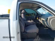 ✅ 2011 Chevrolet Silverado 2500HD Work Truck • VIN: 1GC0CVCG3BF227793 • Lot: 43047832. Wystawiony na IAAI z przebiegiem 239 112 mil. Bezpłatny archiwum sprzedaży aukcyjnych z USA i szczegółowy raport historii pojazdu na DreamBid. Zdjęcie 8.