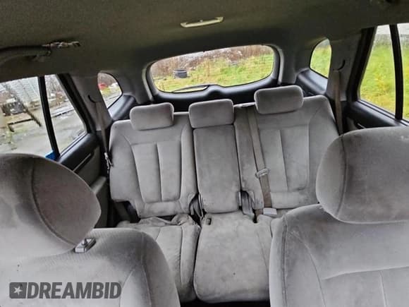 ✅ 2009 Hyundai Santa Fe GLS • VIN: 5NMSG73D79H260436 • Lot: 79516234. Listed on Copart with 214,470 mi. Free auction sales archive from the USA and detailed vehicle history report at DreamBid. Image 10.