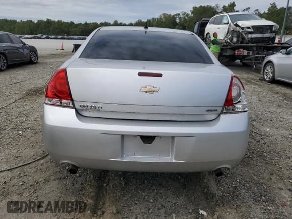 ✅ 2015 Chevrolet Impala LS • VIN: 2G1WA5E31F1147117 • Лот: 69822614. Опубликован ранее на Copart с пробегом 78 160 миль. Бесплатный доступ к архиву аукционных продаж из США и подробный отчёт об истории автомобиля на DreamBid. Изображение 6.