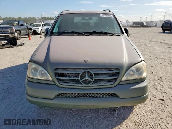 ✅ 1999 Mercedes-Benz M 320/430/500 • VIN: 4JGAB72E2XA098917 • Лот: 91905845. Опубликован ранее на Copart с пробегом 120 326 миль. Бесплатный доступ к архиву аукционных продаж из США и подробный отчёт об истории автомобиля на DreamBid. Изображение 5.