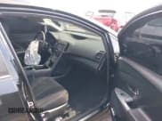 ✅ 2015 Toyota Venza LE • VIN: 4T3BA3BBXFU075427 • Lot: 40090288. Listed on IAAI with 213,208 mi. Free auction sales archive from the USA and detailed vehicle history report at DreamBid. Image 5.