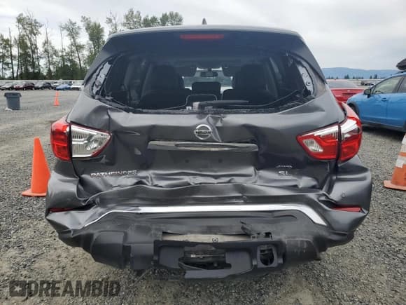 ✅ 2019 Nissan Pathfinder SL • VIN: 5N1DR2MM2KC597391 • Лот: 69376375. Опубликован ранее на Copart с пробегом 72 309 миль. Бесплатный доступ к архиву аукционных продаж из США и подробный отчёт об истории автомобиля на DreamBid. Изображение 6.