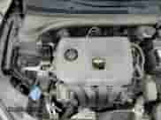 2019 Hyundai Veloster Premium z VIN KMHTG6AF2KU010762, wystawiony jako Copart lot #84039384 z przebiegiem 126 096 mil mil oraz Czysty tytuł • Clean title. Historia ofert i sprzedaży dostępna na DreamBid. Obrazek 13.