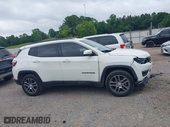 ✅ 2019 Jeep Compass Latitude • VIN: 3C4NJCBBXKT699338 • Лот: 42257672. Опубликован ранее на IAAI с пробегом 102 970 миль. Бесплатный доступ к архиву аукционных продаж из США и подробный отчёт об истории автомобиля на DreamBid. Изображение 14.